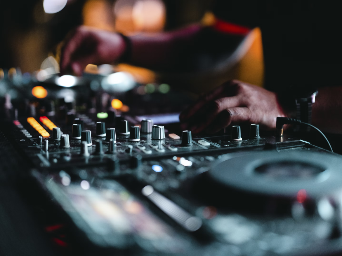 DJ professionnel 